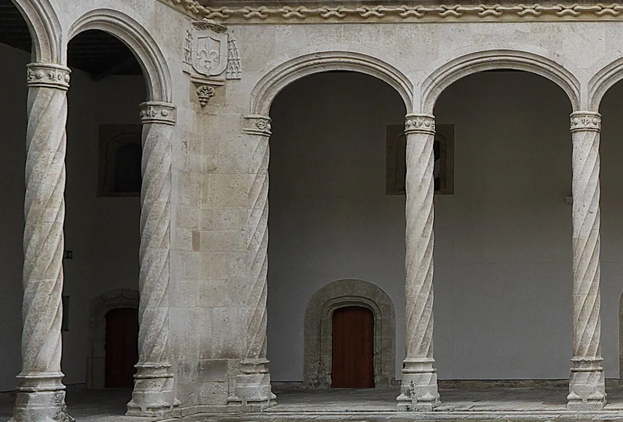 Colunas Torsas Manuelinas